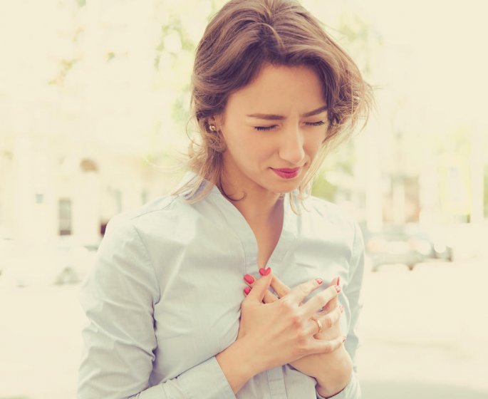 Douleur au sein : 3 signes qui doivent alerter