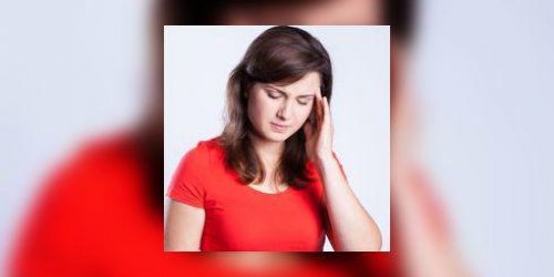 Mal de tete : reconnaitre une migraine chez les ados