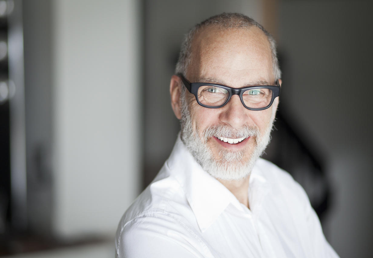 Presbytie : les conseils du Docteur Olivier Laplace