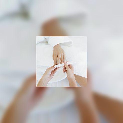 Les ongles : manucure à domicile