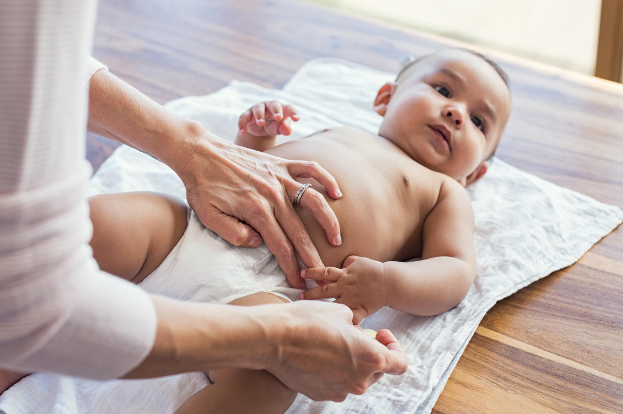Selles Liquides Du Bebe Les Causes Possibles Selles Liquides Du Bebe Les Causes Possibles