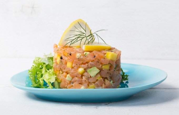 Recette de plat : Tartare de merlu et mangue 