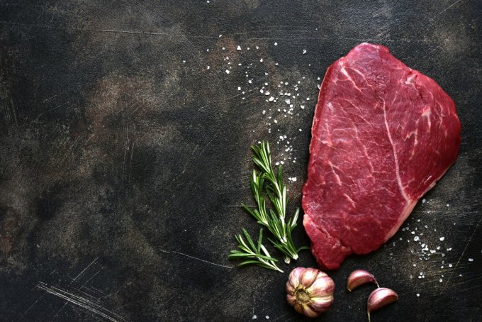 Viande rouge : quels sont les risques d’une consommation élevée ?