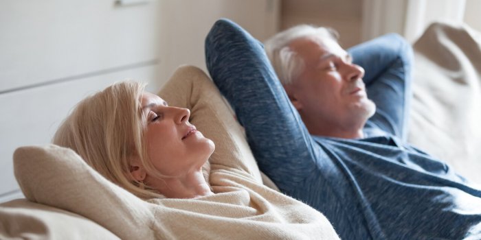 Alzheimer : un neurologue partage 6 clés pour booster la mémoire et retarder la démence