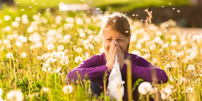 MÃ©nopause : 28 symptÃ´mes insoupÃ§onnÃ©s qui prÃ©disent son arrivÃ©e