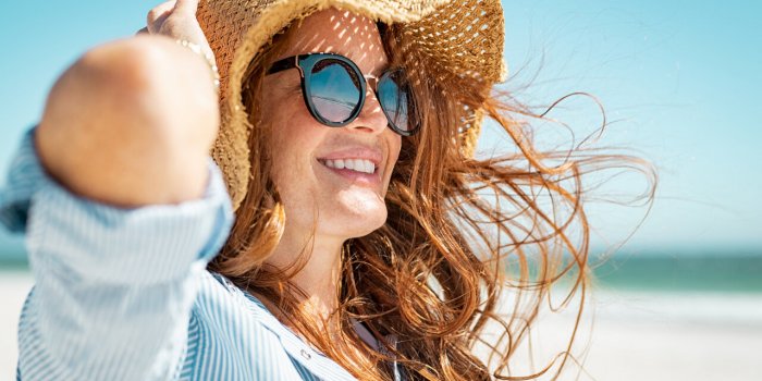 Juin jaune : les 6 règles dâor des dermatologues pour se protéger du soleil