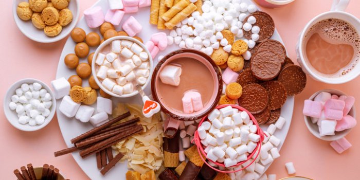 Peau : 6 habitudes alimentaires à bannir pour un teint éclatant
