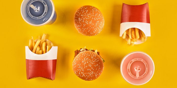 Peau : 6 habitudes alimentaires à bannir pour un teint éclatant