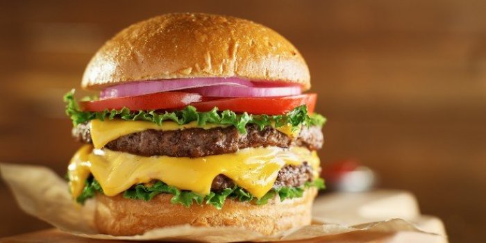6 aliments qui réduisent votre espérance de vie, selon une étude