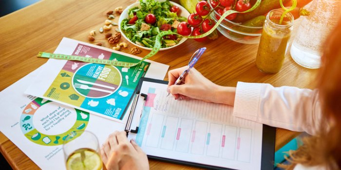 Régime : 5 conseils pour éviter de reprendre les kilos perdus