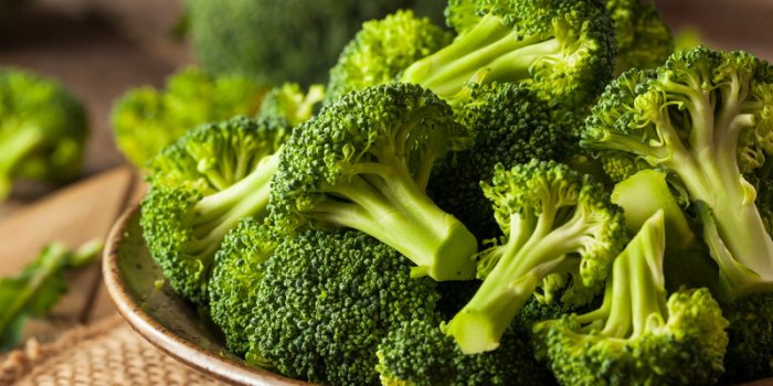 Démence, mort précoce : un taux faible en vitamine B9 augmente les risques