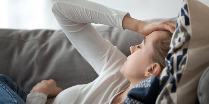 Covid long : elle contracte la covid et présente plus de 100 symptômes