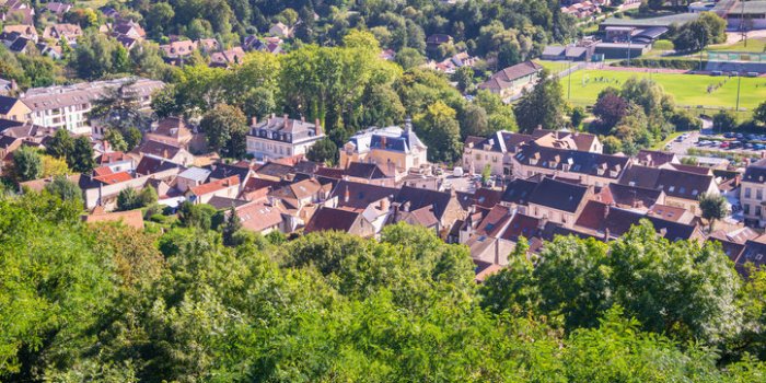 Pass sanitaire : 16 dÃ©partements au-dessus du seuil dâalerte