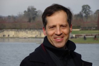 Dr Gilles Mondoloni