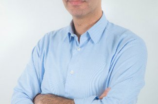 Dr Gregory Akerman