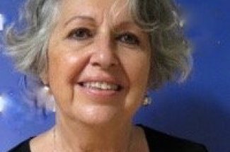 Dr Ruth Navarro