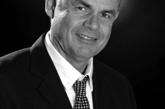 Dr Eric Noel