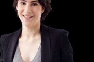 Dr Nina Roos
