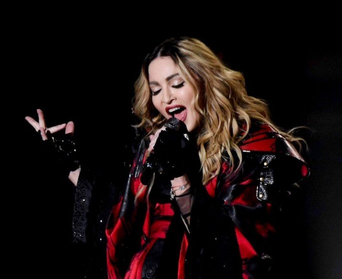 Madonna blessee : une douleur indescriptible l’oblige a stopper sa tournee