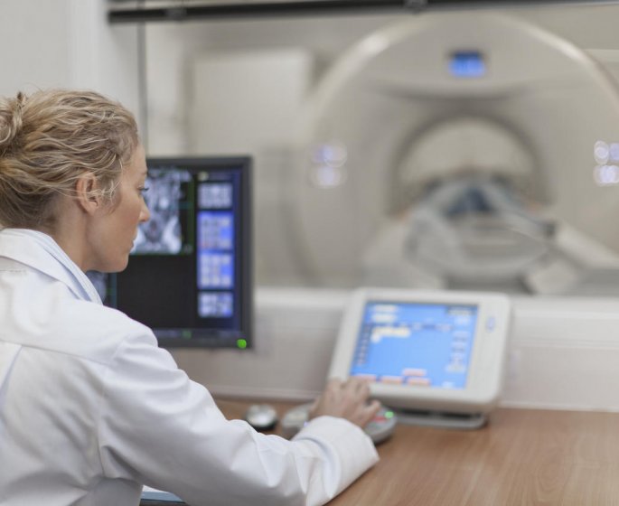 Cancer : a quoi sert le PET scan ?