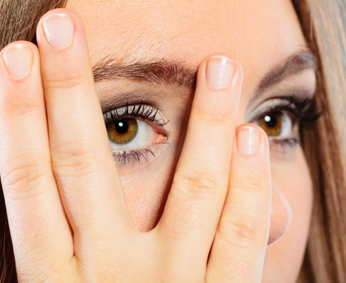 Poches sous les yeux : comment se debarrasser des poches malaires ?