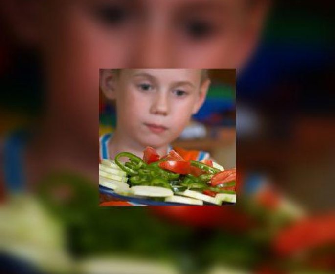 Astuces pour faire manger des fruits et des legumes a votre enfant