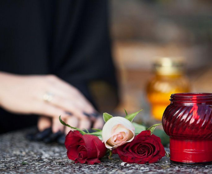 Toussaint : a quoi sert la visite au cimetiere ?