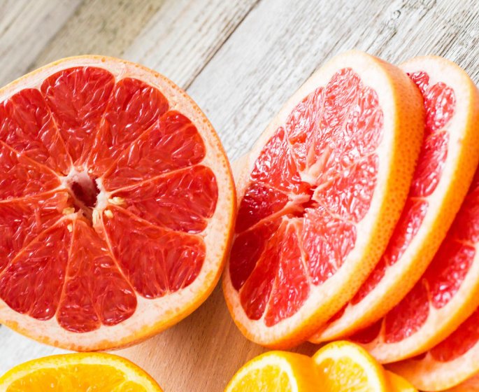 Pourquoi faut-il eviter le jus de pamplemousse avec certains medicaments ?
