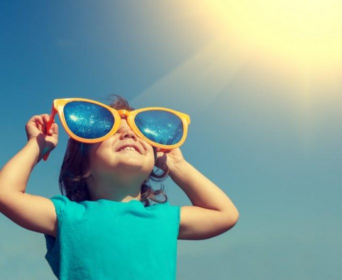 Lunettes de soleil pour enfants : sauvez-leur la… vue !
