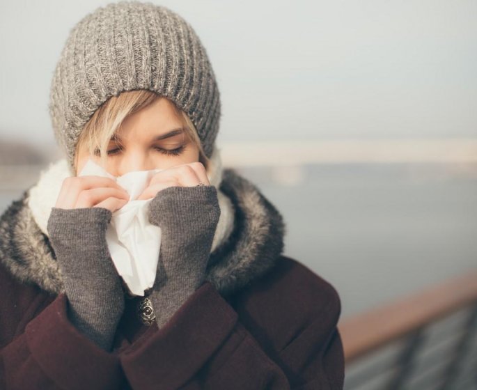 Maladie de Raynaud : pourquoi mes doigts deviennent blancs en hiver ?