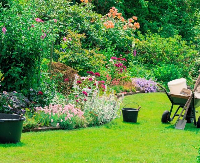 Profiter de son jardin sans finir aux urgences