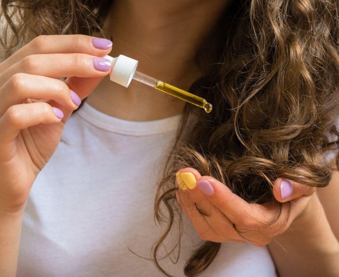 Chute de cheveux : quelles huiles essentielles ?