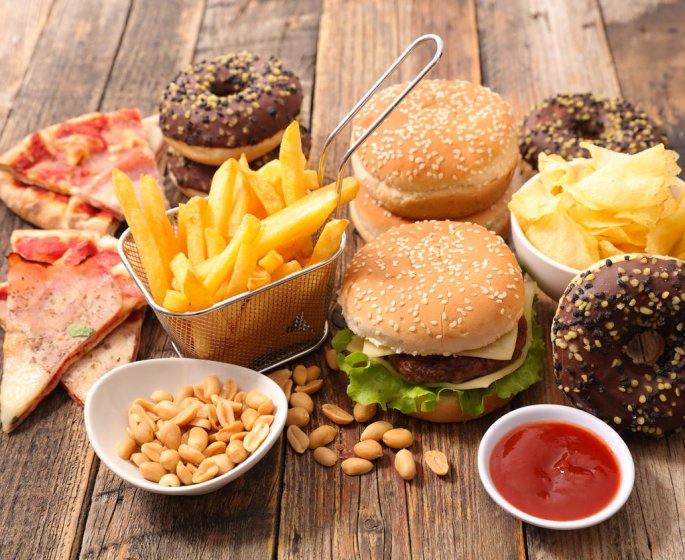 Plan National Nutrition Sante : vaincre la &quot; malbouffe &quot; et l-obesite
