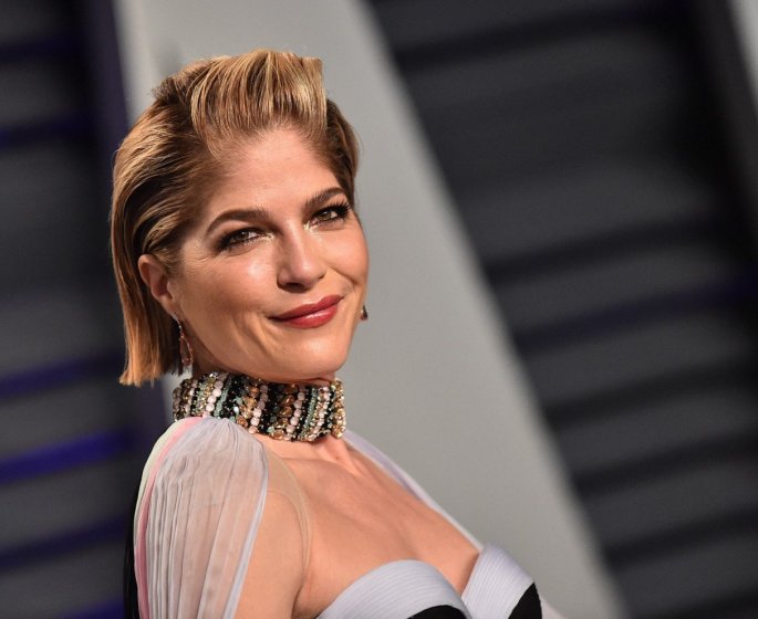 Selma Blair se confie sur sa sclerose en plaques et ses paralysies
