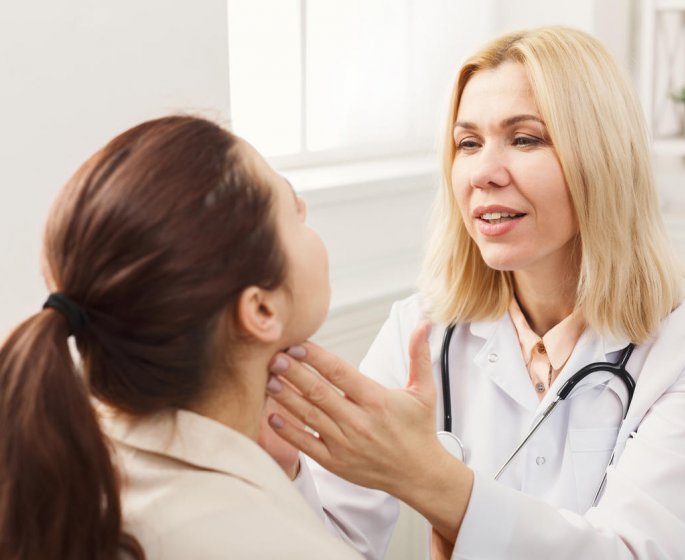 Ganglion gonfle sous l-oreille : les principales causes