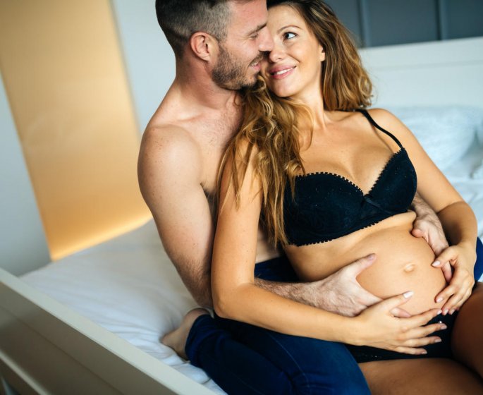7 positions faciles pour faire l-amour quand on est enceinte