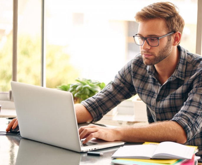Qu-est-ce qu-on mange, a midi au bureau ?