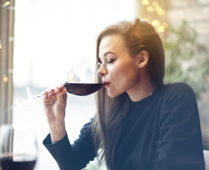 Pourquoi l-alcoolisme feminin est-il tabou ?
