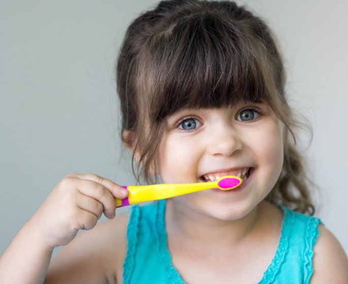 Dents : faut-il donner du fluor a son enfant ?