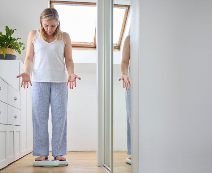 Kilos de la menopause : les strategies efficaces pour perdre du poids, selon une etude