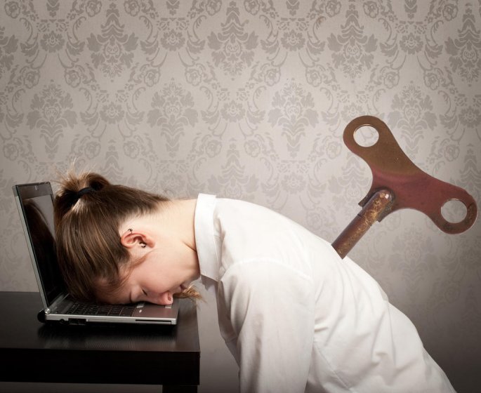 Je me reveille et je suis fatigue(e), pourquoi ? Que faire ?