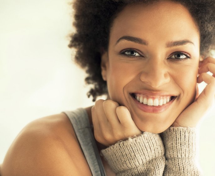 Cernes et poches sous les yeux : les solutions sans chirurgie