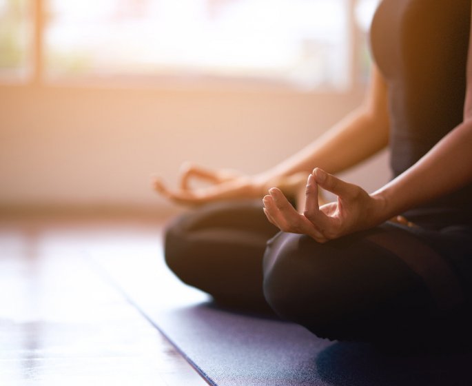 Menopause : 10 postures de yoga pour bien vivre les changements