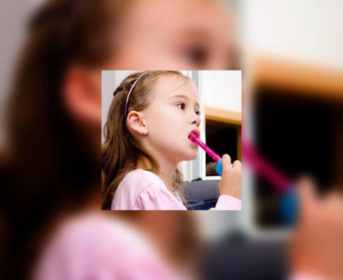 Une brosse a dent electrique, le bon choix pour un enfant ?