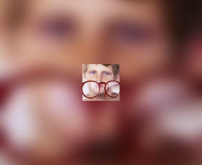Ados : quand et comment passer des lunettes aux lentilles de contact