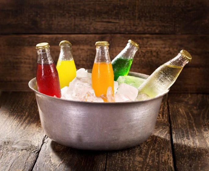 Sodas, jus, alcool : combien de sucre et de calories par verre ?