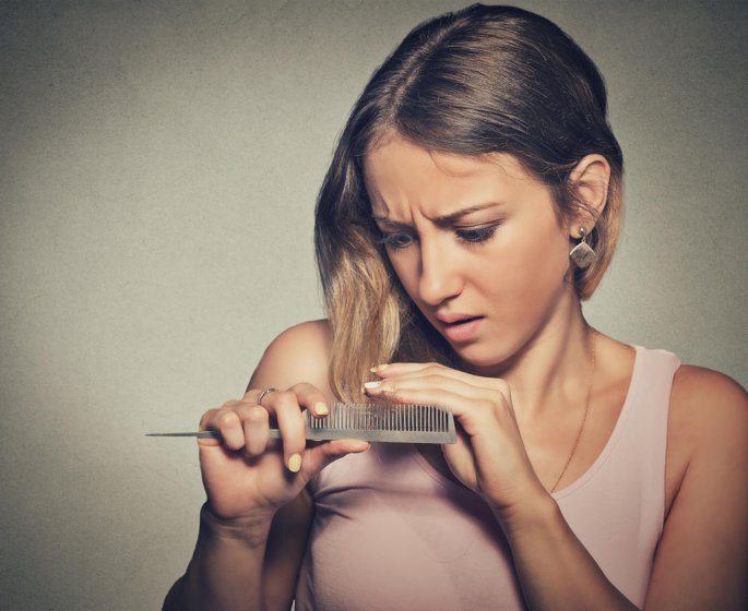 Tabac : les fumeurs perdent davantage leurs cheveux
