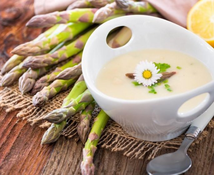 Potage glace de cerfeuil