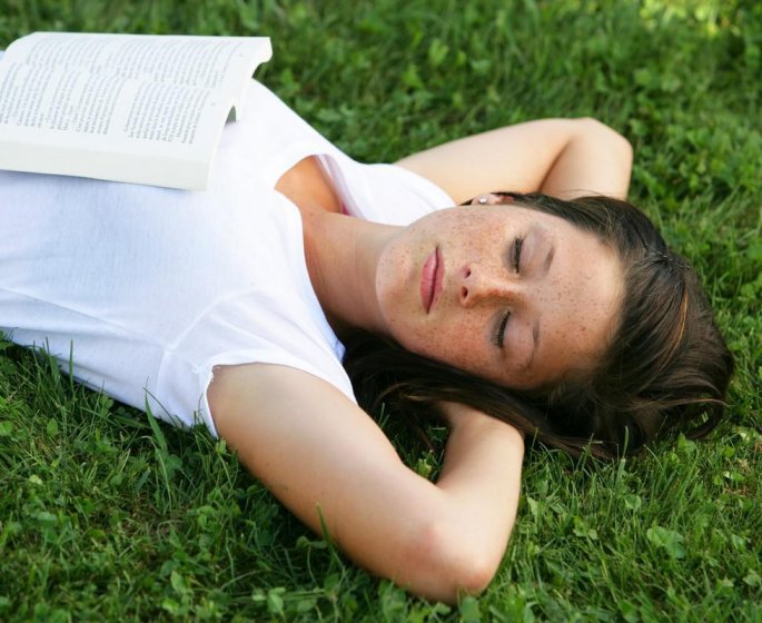 Facultes cerebrales : dopees par la sieste et la grasse matinee !