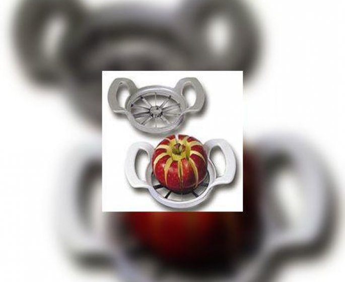 Pratique, un coupe-pomme !